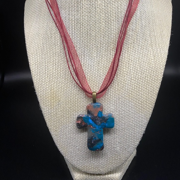 Handmade Pendant Necklace - Picture 1 of 1